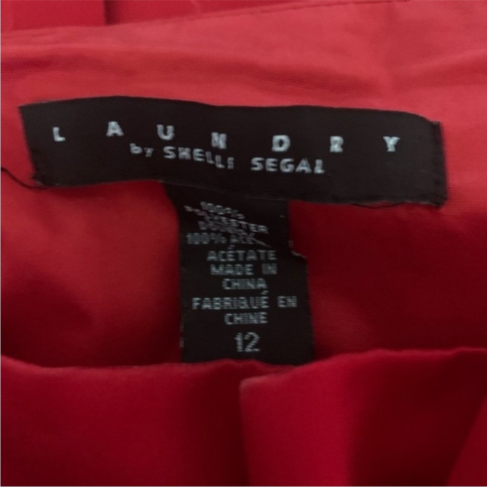 Gorgeous Red Laundry By Shelli Segal Formal Gown - Picture 6 of 7